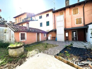 Villetta a schiera in Vendita in Via Trento a Udine