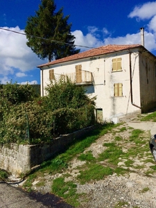 Casa di campagna in vendita 4 Stanze da letto a Borgo Val Di Taro