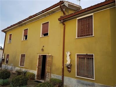 Casa indipendente a CastellArquato in provincia di Piacenza