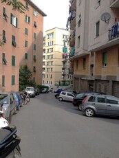 Appartamento in Affitto a Genova