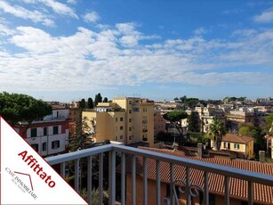 Appartamento in Affitto a Roma via nisio