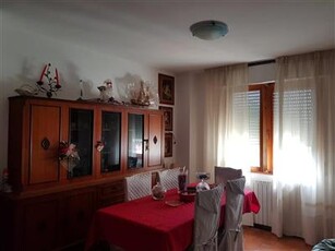 Appartamento in buono stato di 110 mq. a Marina Di Carrara