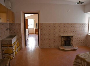 Appartamento in vendita a Carpineto Romano