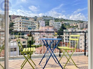 Appartamento in vendita Strada San Martino 86, Sanremo