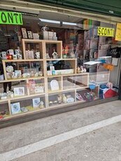 Cartolibreria bomboniere e varie