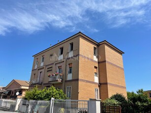 Casa a Roma in Via Sant'Arcangelo di Romagna , Vitinia