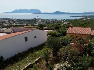 Casa in vendita in Olbia, Italia