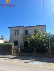 Casa indipendente di 220 mq a Monfalcone