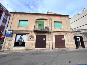 Casa indipendente di 4 vani /80 mq a Ruvo di Puglia