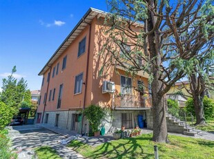 Casa indipendente in vendita a Garbagnate Milanese