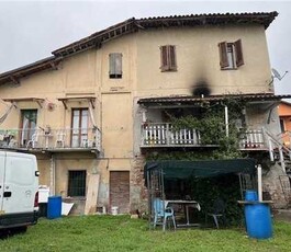 Casa indipendente in Vendita a Mombello Monferrato Via Madonna