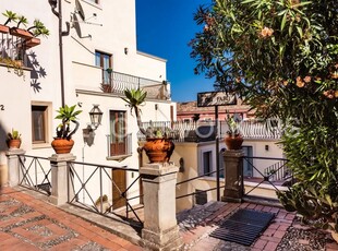 Casa indipendente in vendita a Taormina