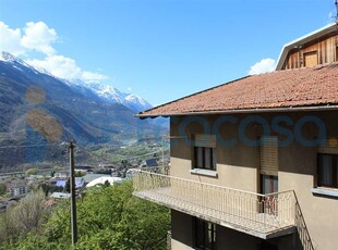 Casa singola da ristrutturare in vendita a Saint-Vincent