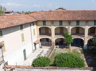 CASCINA/CASALE A CASTEL ROZZONE