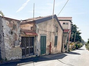 CS40 - Casa indipendente zona Salita dei Saponari