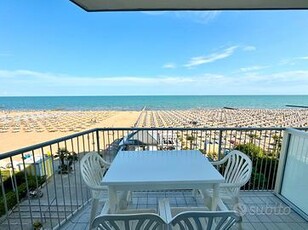 Fronte mare jesolo lido centro