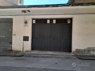 Garage 50mq Catania zona Borgo