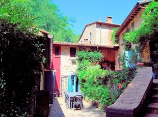 Lussuoso casale in vendita Buggiano, Italia