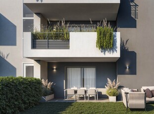 Nuovo Tricamere con giardino privato