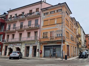 Palazzo in vendita a Legnago
