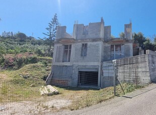 Palazzo in vendita a Messina