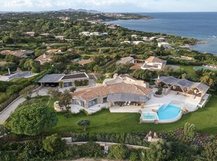 Esclusiva Casa Indipendente di 300 mq in affitto Porto Cervo, Italia