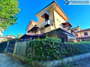 Prestigiosa villa di 200 mq in vendita, Via Ranocchiaio, Seravezza, Lucca, Toscana