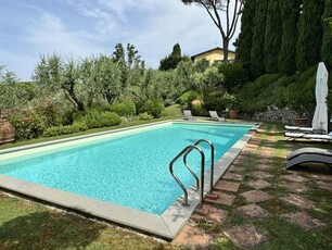 Prestigiosa villa di 450 mq in vendita, Via del Seminario, Lucca, Toscana
