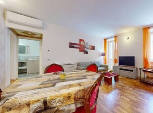 Prestigioso appartamento in vendita Via Camillo Poli, 9, Arona, Novara, Piemonte