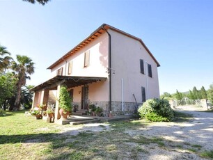 Rustico Casale in Vendita a Campiglia Marittima