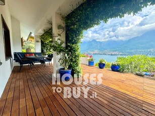 Splendida Villa con vista lago