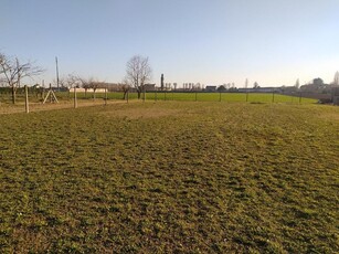 Terreno edificabile industriale in vendita a Pontecchio Polesine