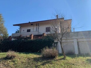 Villa in vendita a Gavignano