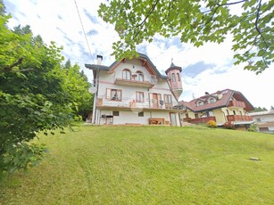 Villa in vendita a Roana