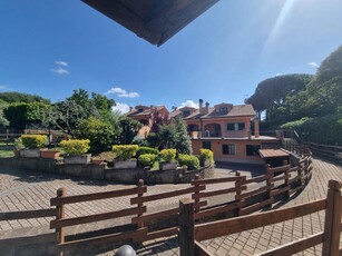 Villa in vendita a Rocca Di Papa