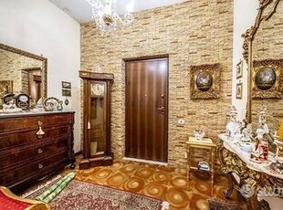 Villa Singola con Terrazzo Giardino e Garage Zona