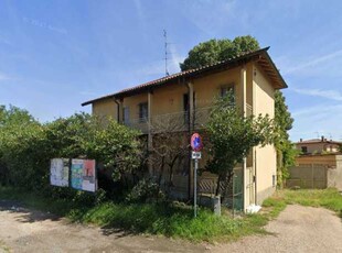 Villa Singola in Vendita ad Motta Visconti - 180000 Euro