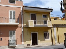 Casa singola in Via Mario Rapisardi 20 a Avola