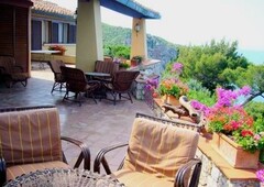 Villa in ottime condizioni in zona Porto Santo Stefano a Monte Argentario