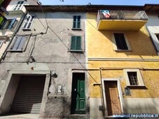 Ville, villette, terratetti Rieti Via Nuova 135 cucina: Cucinotto,