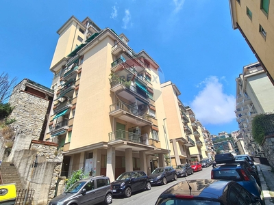 Vendita Appartamento Via Vesuvio, 20
Oregina, Genova