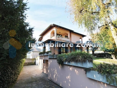 Villa in ottime condizioni in vendita a Cuggiono