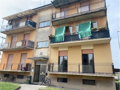 Appartamento in Via Del Gas , 16, Cavenago d'Adda (LO)