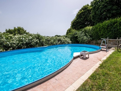 Appartamento 'Agriturismo La Pieve - Margherite' con piscina condivisa, giardino condiviso e Wi-Fi
