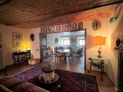 Appartamento in vendita a Prato Centro Storico