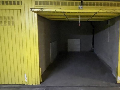 Box/Garage 12mq in vendita a Torino