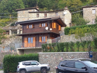 Casa indipendente in vendita 2 Stanze da letto a Sillano Giuncugnano