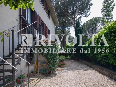 Villa in Via Di Grottarossa, Roma, 8 locali, 3 bagni, giardino privato