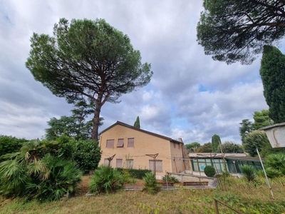 Villa in Via prato lauro 41, Roma, 800 m², multilivello in vendita