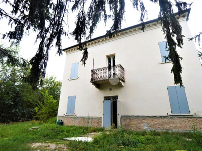 Villa nuova a Modena - Villa ristrutturata Modena